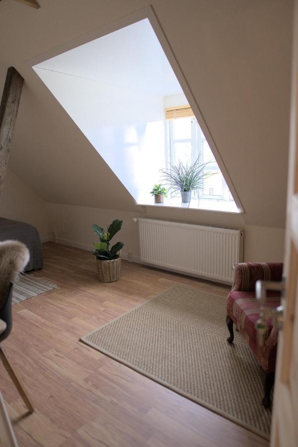 Akaciegaarden Bed & Breakfast Harlev  Eksteriør billede